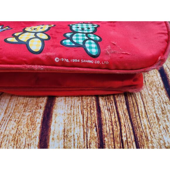 Hello Kitty Character Vintage Red Duffel Bag - Picture 10 of 16